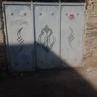 درب حیاط درحیاط درب سه لت پنجره آهنی