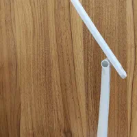 چراغ‌ مطالعه شارژی تاشو
