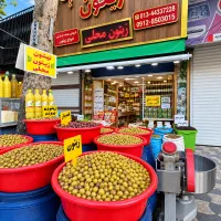 کار در مغازه اقا یا خانوم