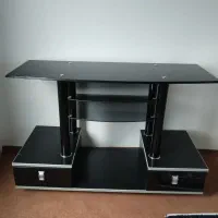 میز تی وی سالم در حد نو بدون ایراد