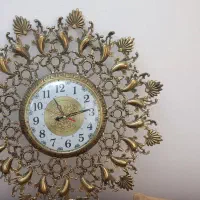 ساعت برنز سالم و شیک درحدنو