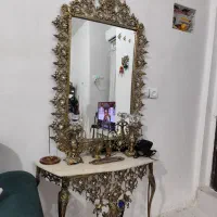 میزکنسول همراه آیینه برنزی