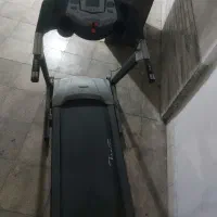 تردمیل تایتان فیتنس در حد نو
