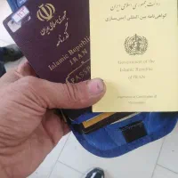 چهار عدد گذرنامه ایرانی با کارت واکسن پیدا شده|اشیا|مشهد, نوید|دیوار