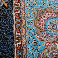 یک تخته فرش ۹ متری ۱۰۰۰ شانه