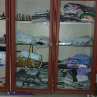ویترین سه درب|کتابخانه، شلف، قفسه‌های دیواری|پردیس, فاز ۲|دیوار