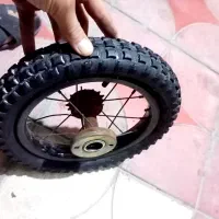 رینگ لاستیک و تیوپ و خودرو دوچرخه۱۲ قیمت توافقی|دوچرخه، اسکیت، اسکوتر|دزفول, |دیوار