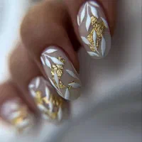 کاشت ناخن ترمیم ناخن فقط با ۴۸۰ تومان
