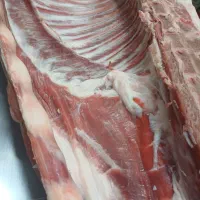 قصاب حرفه ای و کارگر ساده