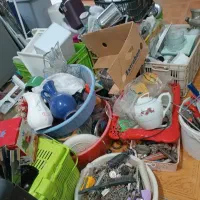 خورده ریزه آشپزخونه برای فروش داشتین پیام بدین