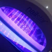 یووی اورجینال سایز کوچیک کاملا نو باکارتن۱۵۰۰تومن|آرایشی، بهداشتی، درمانی|قائم‌شهر, |دیوار