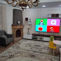 لوستر برنز ایتالیایی با گل‌های سرامیکی
