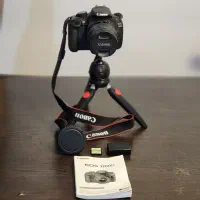 دوربین کنون EOS 1200D + لنز 18-55mm + کیف Benro