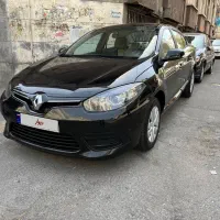 رنو فلوعنس