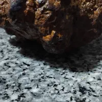 شهاب سنگ|کلکسیون اشیاء عتیقه|فیروزآباد (فارس), |دیوار