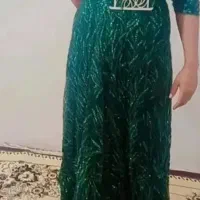 لباس مجلسی|لباس|زهک, |دیوار