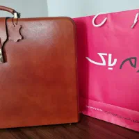 سامسونت از برند چرم یاک