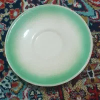 تعدادی ظرف و ظروف قدیمی|ظروف سرو و پذیرایی|رشت, جانبازان|دیوار