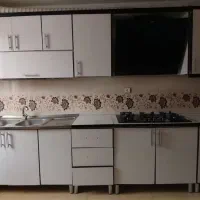 کابینت فلزی با درب MDF، تمیز و سالم