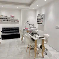 اجاره لاین در سالن زیبایی افتاب یک۲۵۰۰|اجارهٔ دفتر کار، اتاق اداری، مطب|آمل, |دیوار