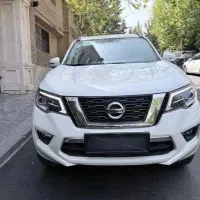 نیسان ترا ۱۴۰۵