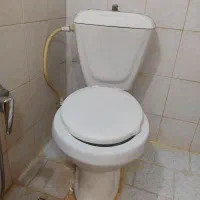 توالت فرنگی کار کرده