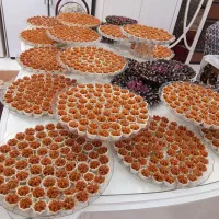 حلوا سوهانی و خرما مجلسی
