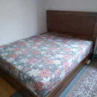 تخت دونفره چوبی|تخت و سرویس خواب|کرمانشاه, |دیوار