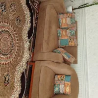 دوعددفرش ۶متری ویک دست مبل هفت نفره