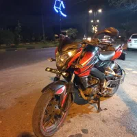 موتور سیکلت ns200