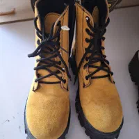 بوت دخترونه|کفش و لباس بچه|دامغان, |دیوار