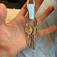 دسته کلید پیدا شده|اشیا|شوشتر, |دیوار