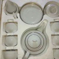 سرویس چای خوری با قوری بزرگ