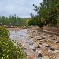 اجاره ویلا پلاک دوم 170متری باغ بهادران|اجارهٔ خانه و ویلا|باغ بهادران, |دیوار