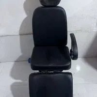 صندلی آرایشگاهی