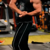 حجم دهنده عضلات چربی سوزی شکم پهلو|خدمات آرایشگری و زیبایی|کیش, |دیوار