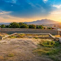 زمین تجاری جایزان، چسبیده به شهر، با چشم‌انداز باز