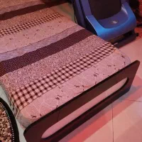 تختخواب یک نفره