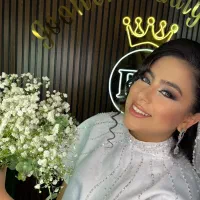 میکاپ و شنیون همراه عروس|خدمات آرایشگری و زیبایی|جیرفت, |دیوار