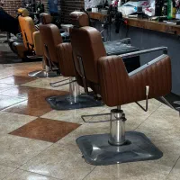 لوازم ارایشگاه و صندلی