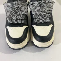 برشکا سایز ۴۳ به ۴۴ هم میخوره کاملا آک