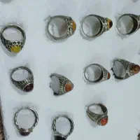 انگشتر بدلیجات|بدلیجات|نیشابور, کشتارگاه|دیوار