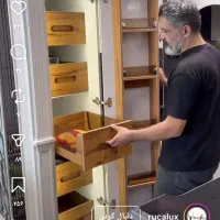 منتاژکار کابینت و کارگر ساده نیازمندیم