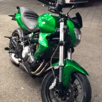 بنلی ۳۰۰ مدل ۹۶