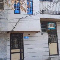 خانه-بهرخیابان