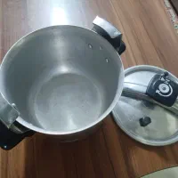سلام یک عدد زودپز درحد