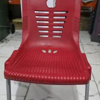 صندلی پلاستیکی اپل  (در حد نو )