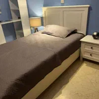 تخت یکنفره کلاسیک