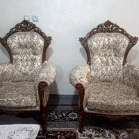 مبل سلطنتی ۹نفره سالم و تمیز    آماده‌ی استفاده|مبلمان خانگی و میز عسلی|شیراز, عادل آباد|دیوار