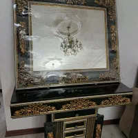 آینه و کنسول